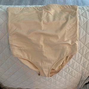 Maidenform shapewear BEST OFFER BY 6/3